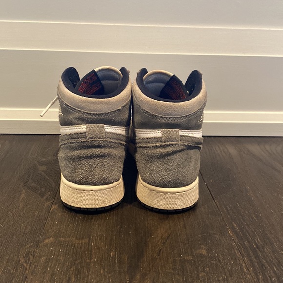 Jordan 1 Retro High OG - Picture 4 of 7